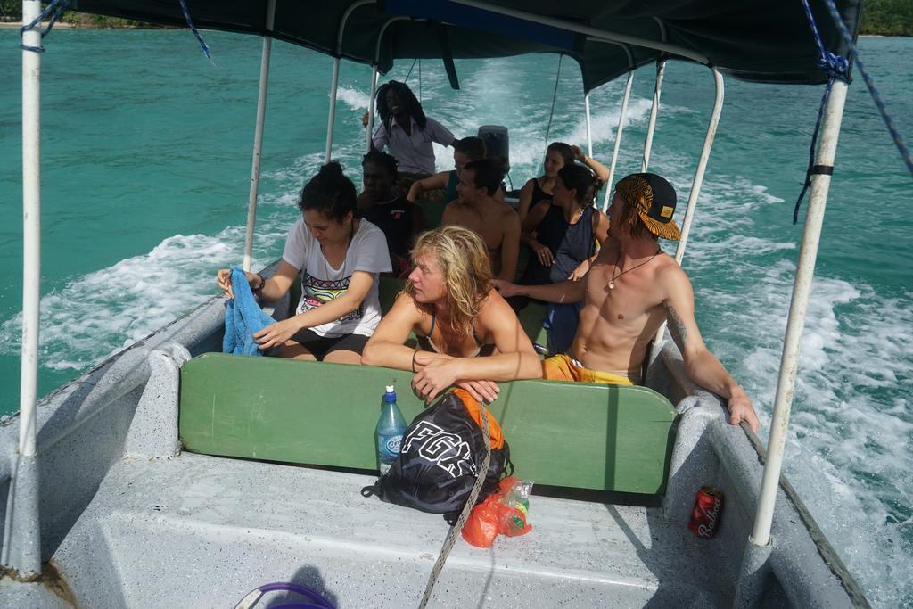 Surf Camp Camping