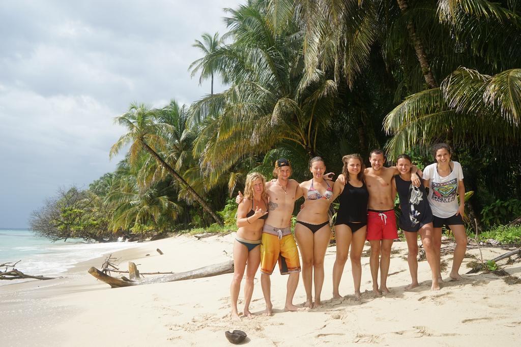 Camping Surf Camp Bocas del Toro